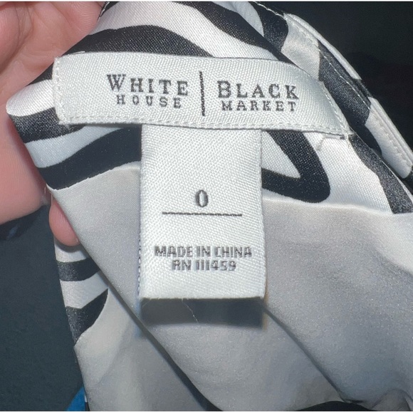 White House Black Market Zebra Print Black & White dress size 0 - Picture 4 of 7